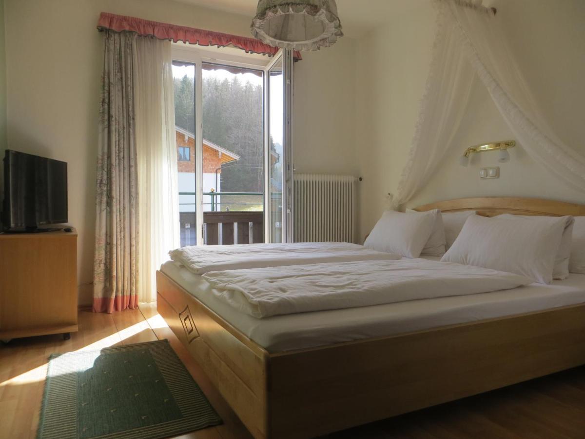 Hotel Garni Haus Jagerwirt Fuschl am See Esterno foto